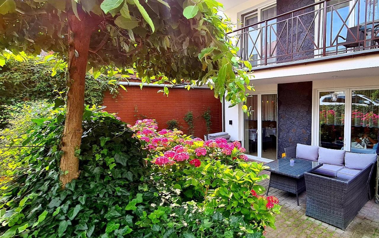 Willa Adonis Swinoujscie Exterior foto